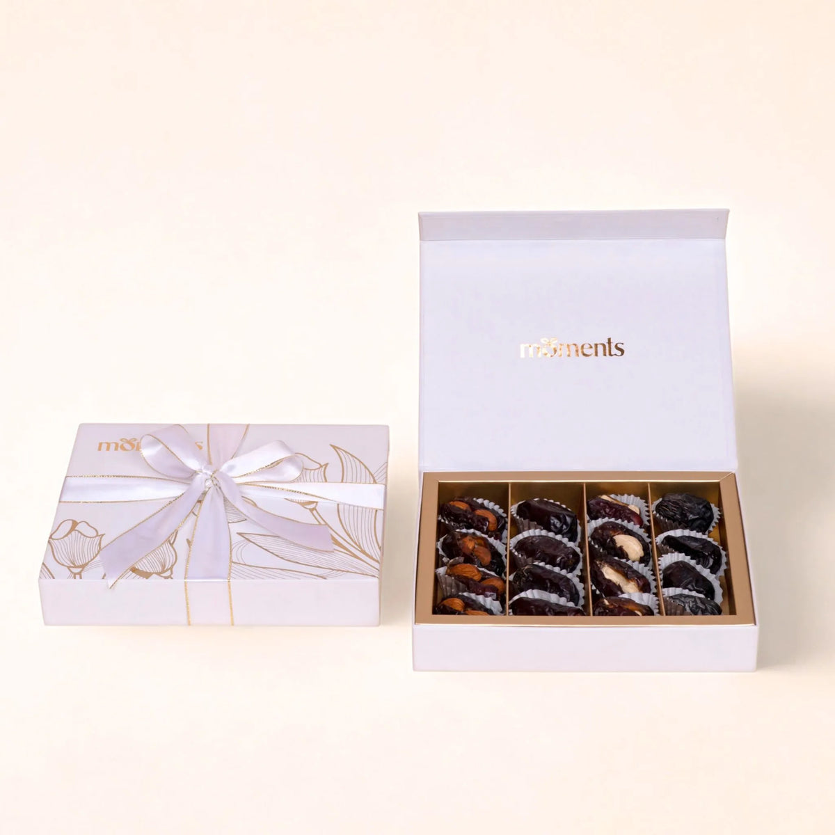 Classic Pearl Date Box - Small